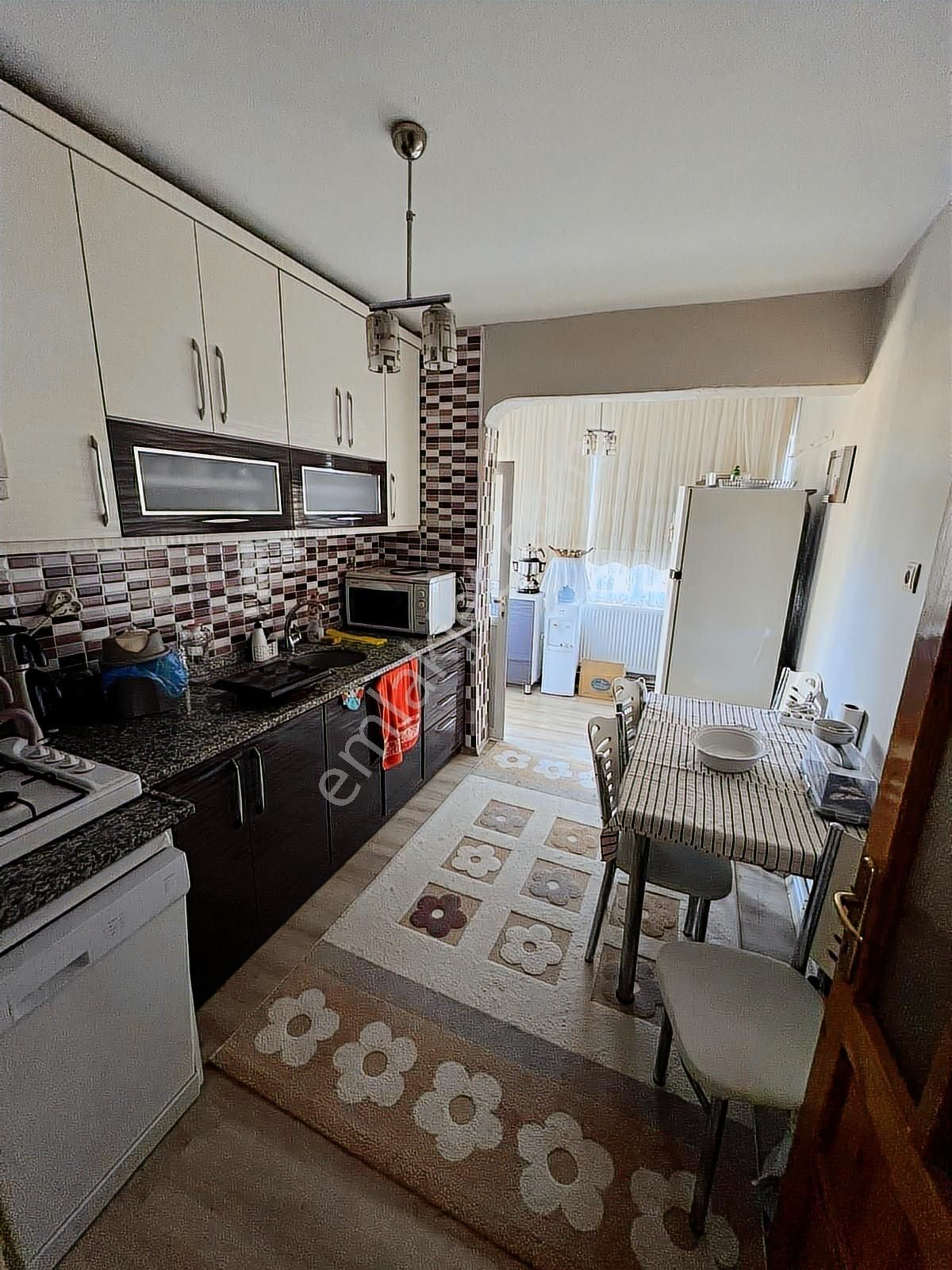 İzmir Bergama Fatih Mah. Fatih İlkokulu Civarında Satılık Daire - Görsel 13