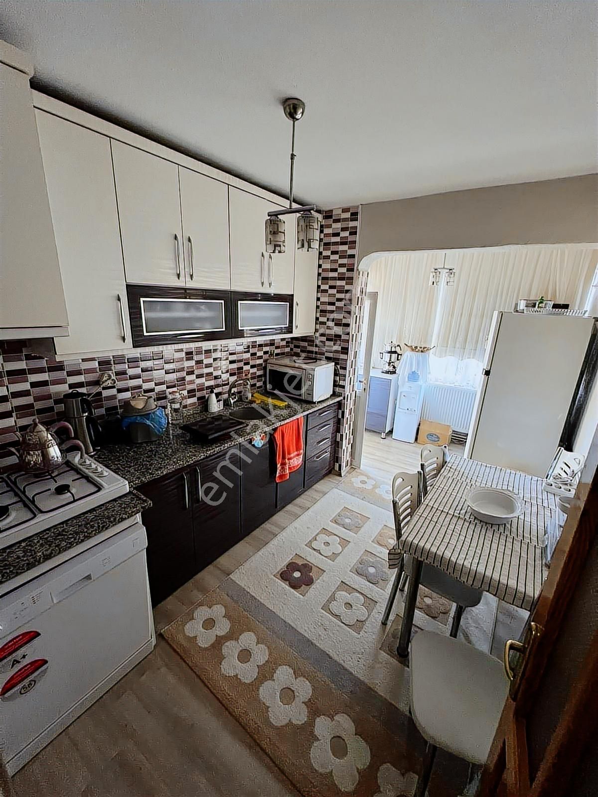 İzmir Bergama Fatih Mah. Fatih İlkokulu Civarında Satılık Daire - Görsel 6