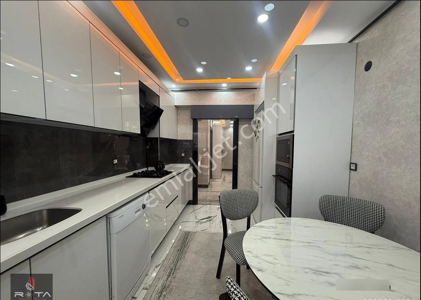 Ovacık Çambaşı Cd Paraleli 2.kat 3+1 E.banyo U.lüx 3+1 Masrafsız