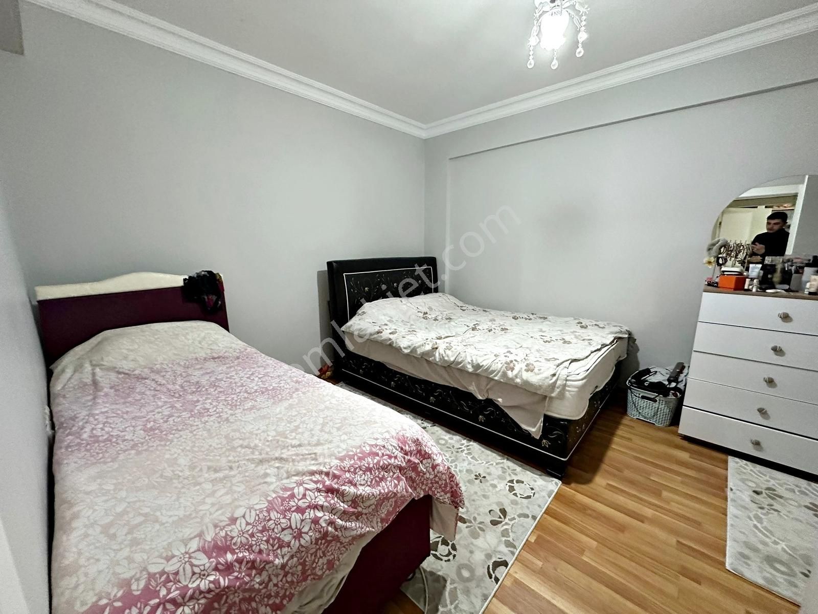 3+1 Kat Konumunda Ayvalı Kapalı Pazar Karşısı Krediye Uygun !!! - Görsel 23