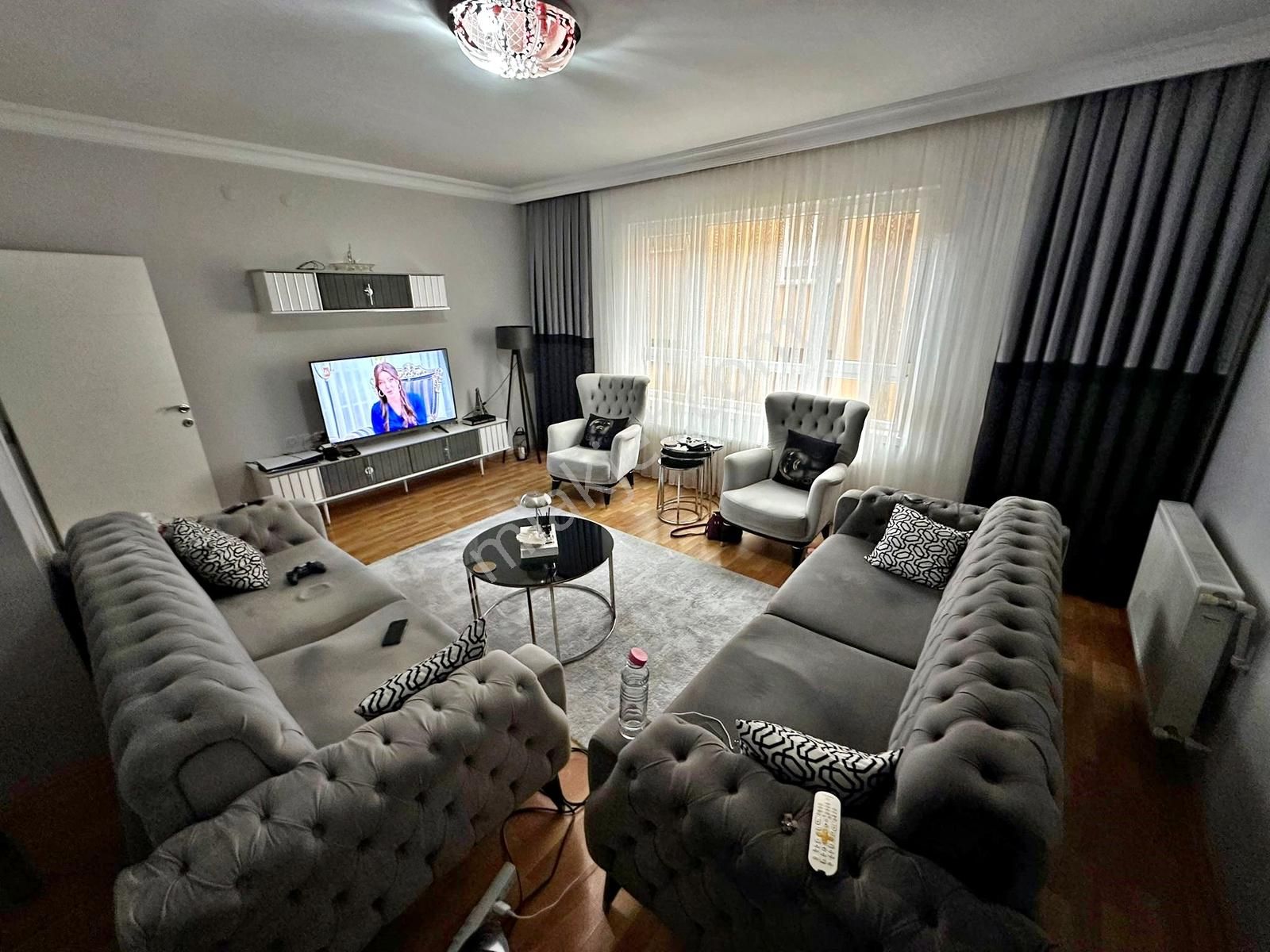 3+1 Kat Konumunda Ayvalı Kapalı Pazar Karşısı Krediye Uygun !!! - Görsel 11