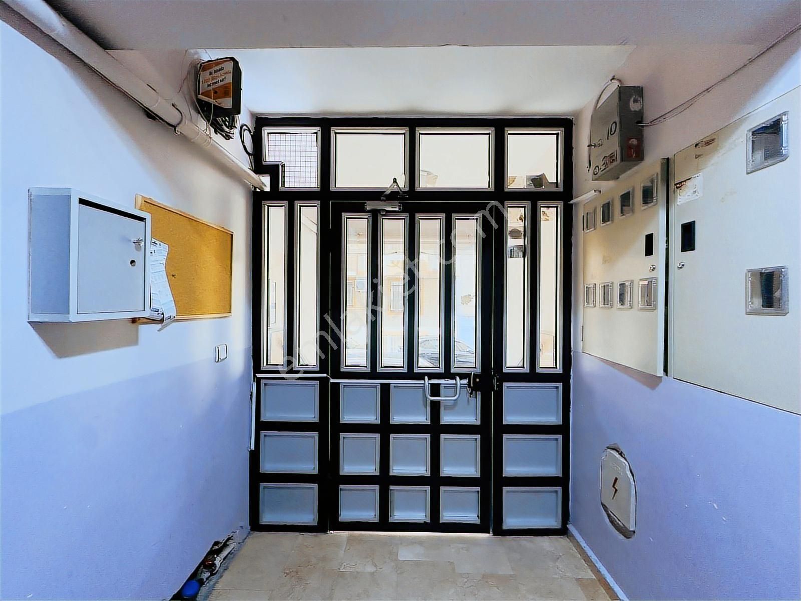 Şemsipaşa Mahallesi'nde Geniş Bahçeli 2+1 105 M² Satılık Daire - Görsel 9