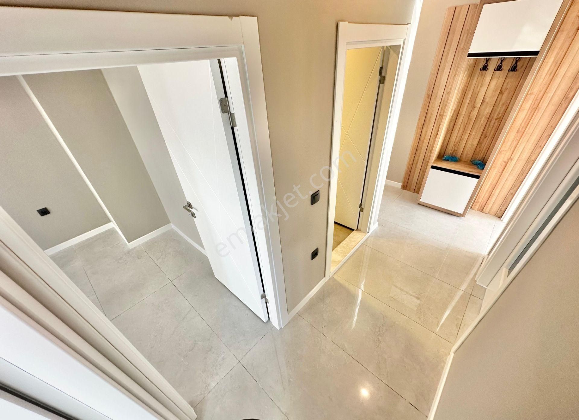 ꧁ay Emlaktan꧂akçay'da Arakat Ayrı Mutfak Ön Cephe Satılık 2+1 Ultra Lüks Tasarım Daire - Görsel 32