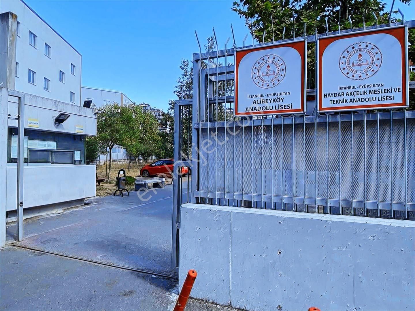 Alibeyköyde Kiralık Depolu Dükkan - Görsel 14