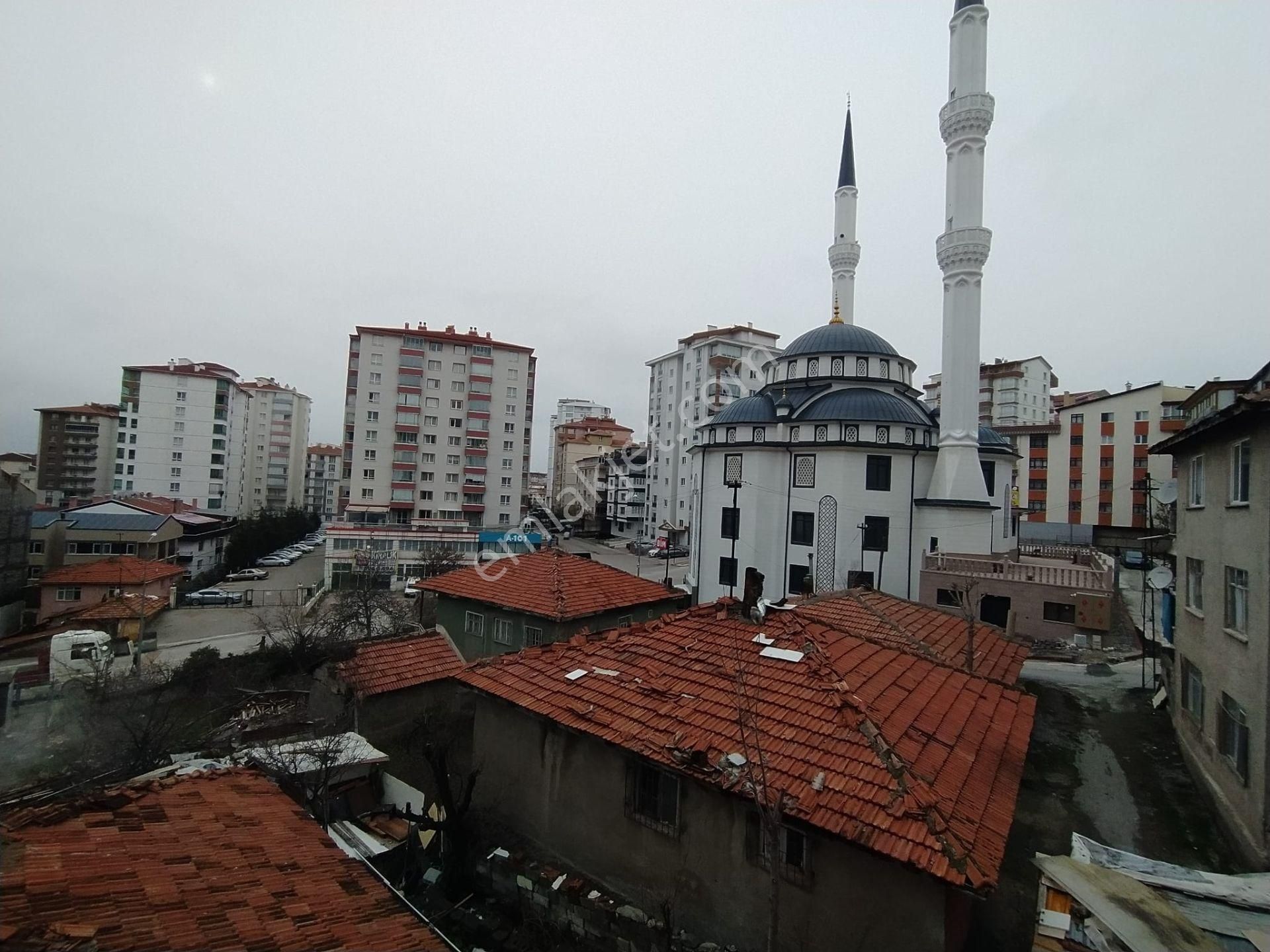 Relax'tan Şentepe Merkez Cami Cadde Kenarı Orta Kat 3+1 - Görsel 20