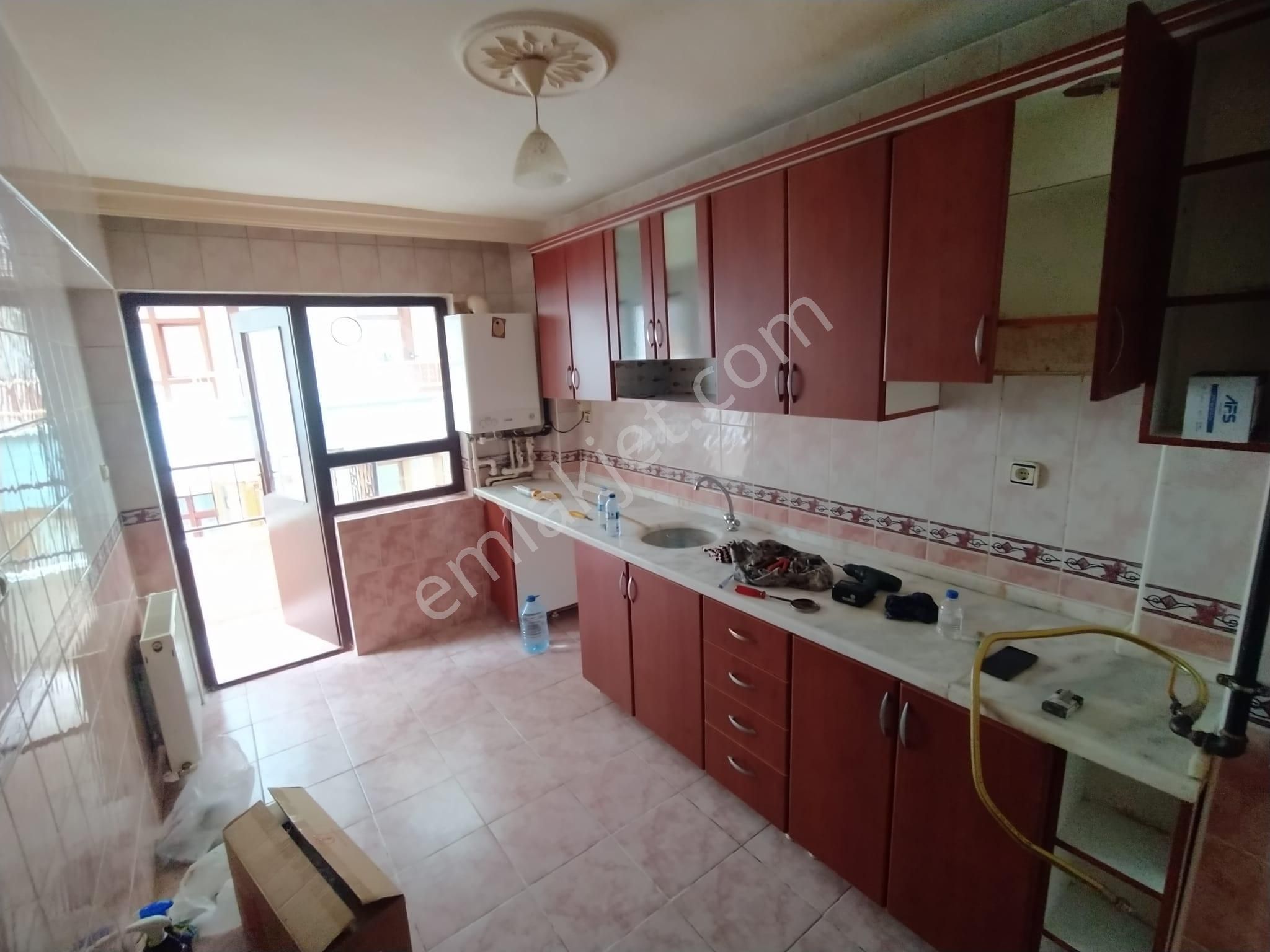 Relax'tan Şentepe Merkez Cami Cadde Kenarı Orta Kat 3+1 - Görsel 17