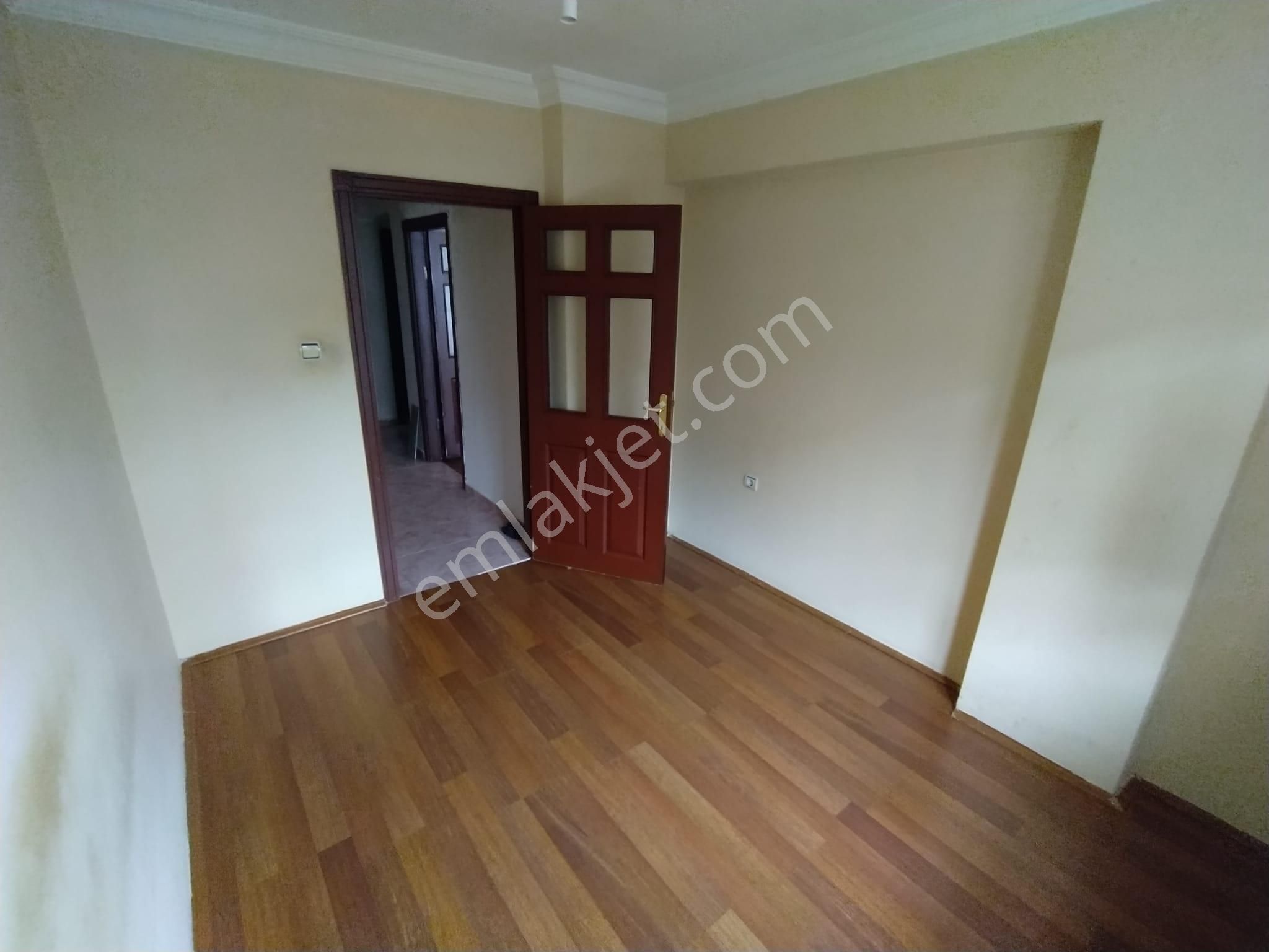 Relax'tan Şentepe Merkez Cami Cadde Kenarı Orta Kat 3+1 - Görsel 5