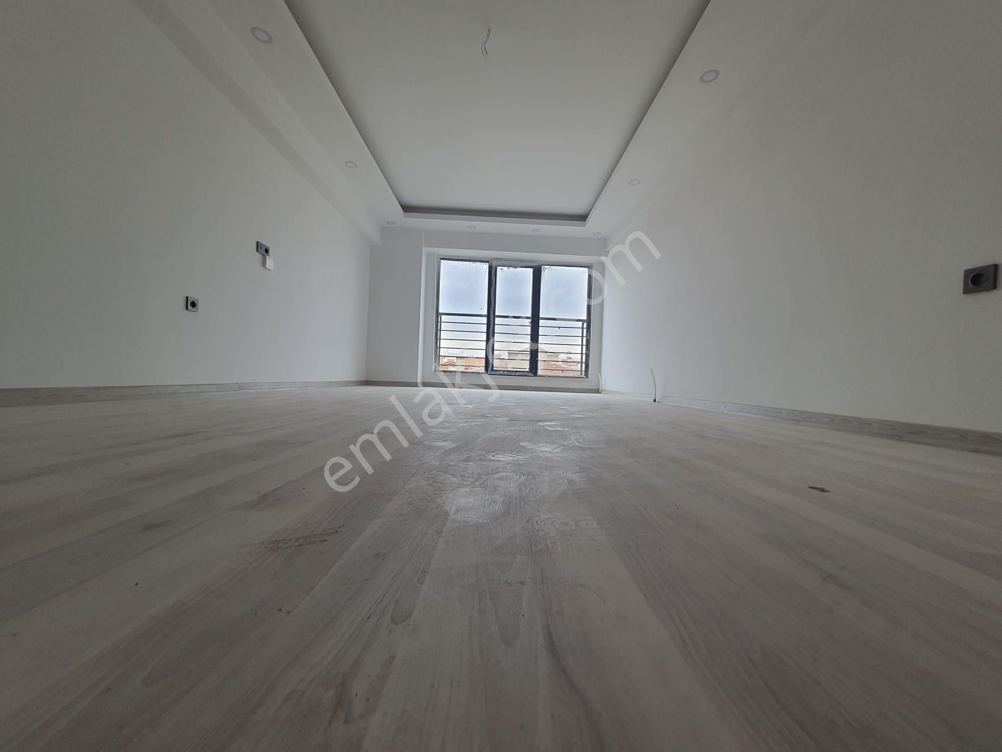 Kent'ten Mutlu Mahallesi Cadde Üzeri Sıfır 3+1 Fırsat Daire!!! - Görsel 4