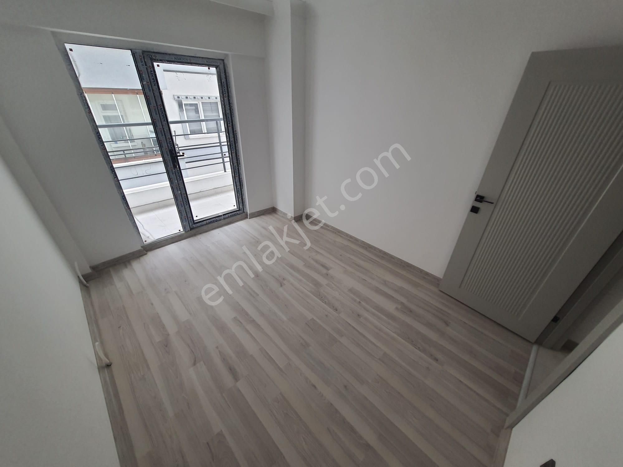 Kent'ten Mutlu Mahallesi Cadde Üzeri Sıfır 3+1 Fırsat Daire!!! - Görsel 14