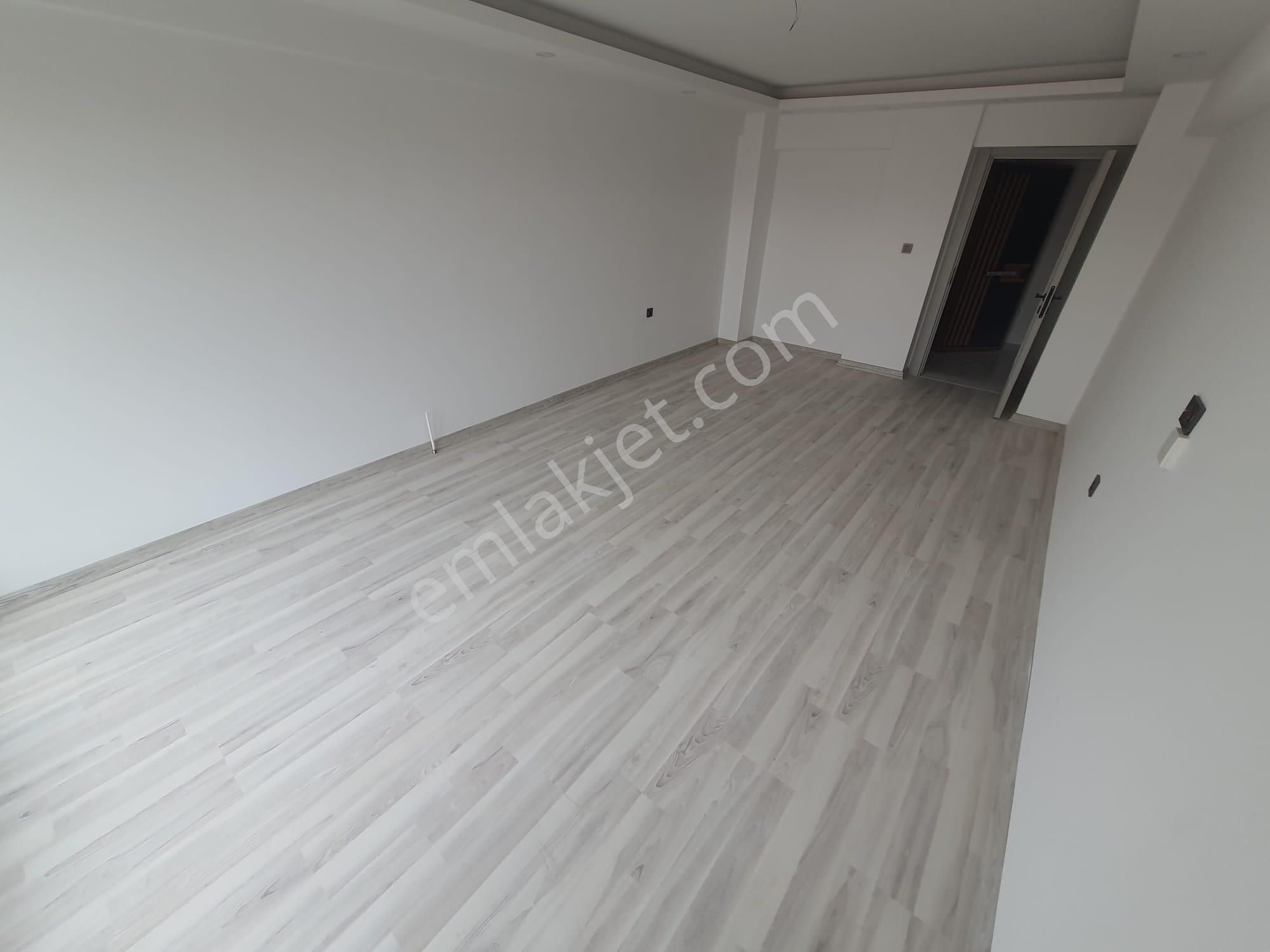 Kent'ten Mutlu Mahallesi Cadde Üzeri Sıfır 3+1 Fırsat Daire!!! - Görsel 8