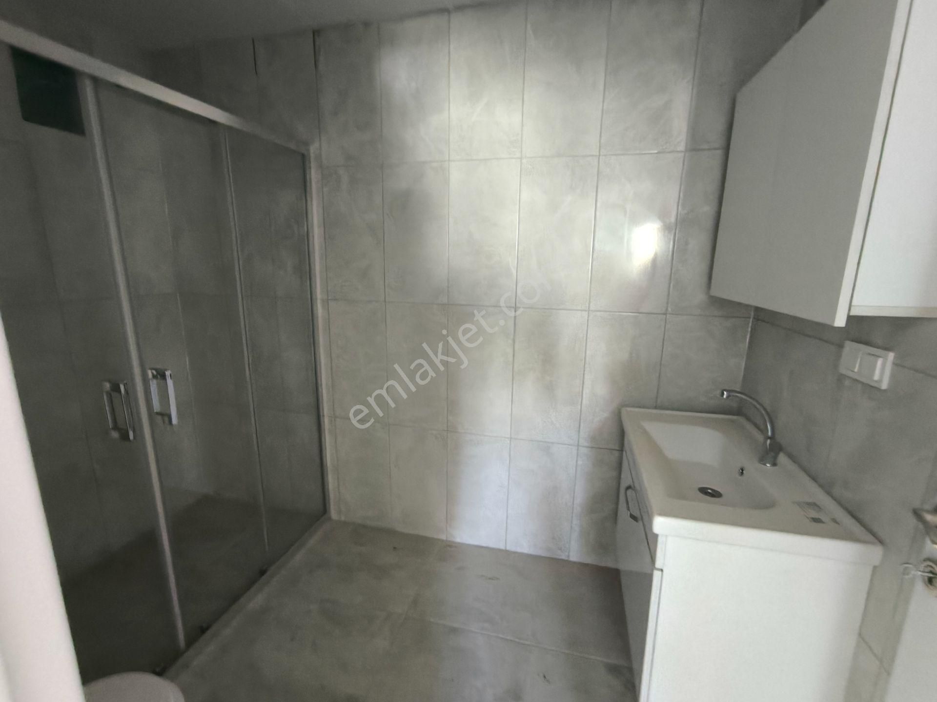 Mahmutlarda Site İçerisinde 2+1 Havuzlu Kapalı Otoparklı Kiralık Daire - Görsel 17