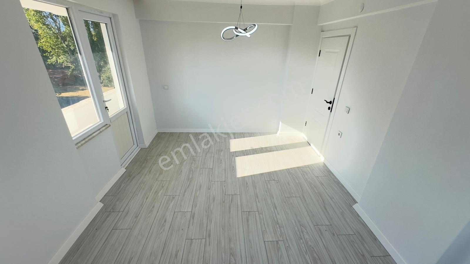 Cantan Emlaktan Akçay Altınkum'da Lüks Tasarım 3+1 Geniş Mutfaklı - Görsel 25