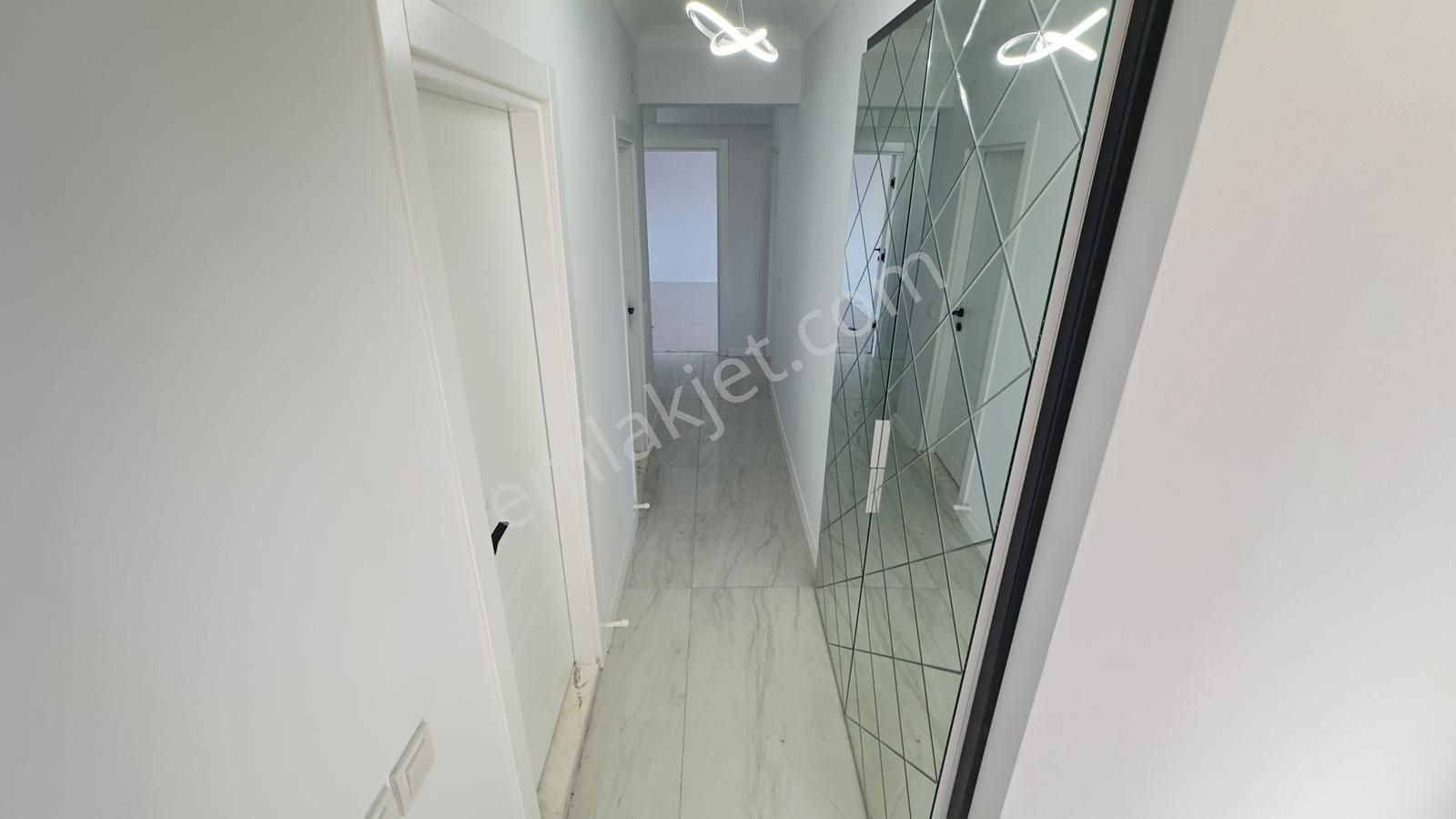 Cantan Emlaktan Akçay Altınkum'da Lüks Tasarım 3+1 Geniş Mutfaklı - Görsel 6