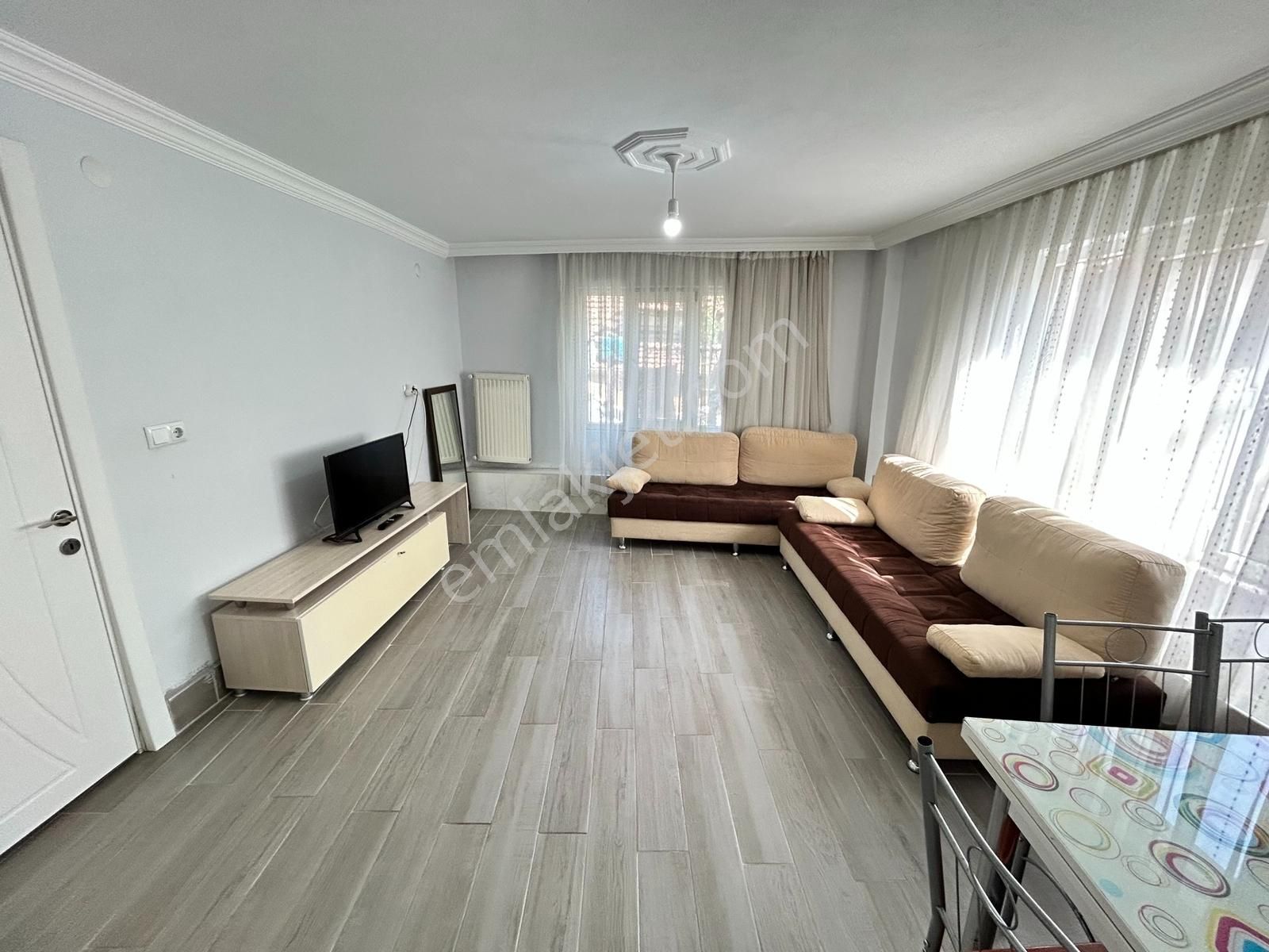 Serdivan Belediyesi Yakını, Eşyalı, 65m², 2+1 Daire - Görsel 10