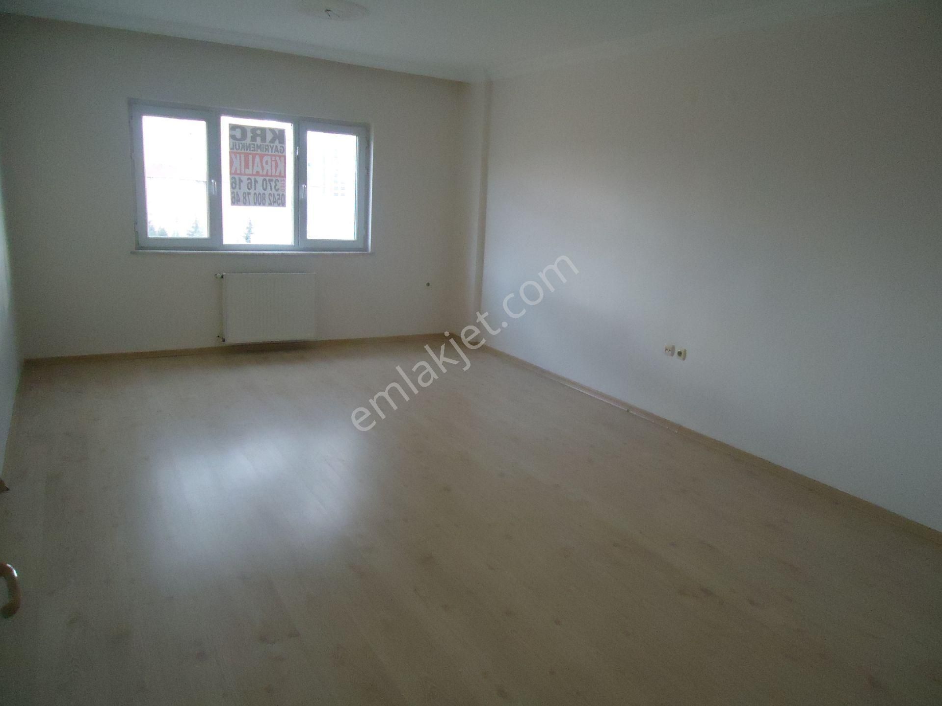 Krc'den Harman Mahallesinde Katta Kiralık 3+1 Daire - Görsel 7