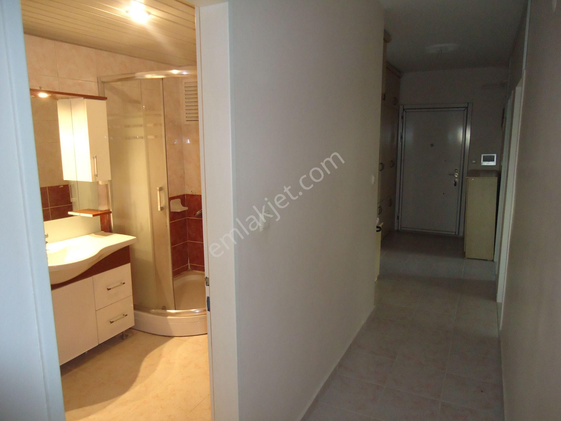 Krc'den Harman Mahallesinde Katta Kiralık 3+1 Daire - Görsel 6