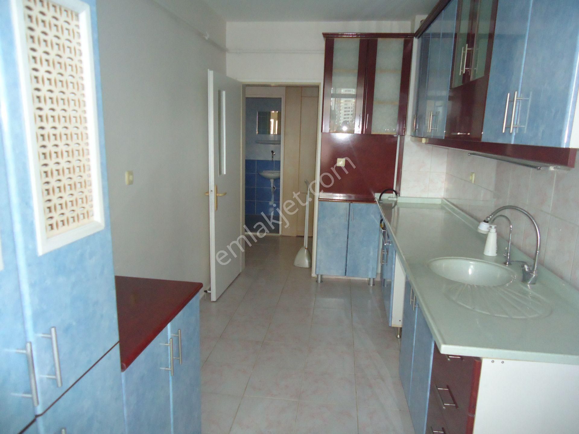 Krc'den Harman Mahallesinde Katta Kiralık 3+1 Daire - Görsel 17