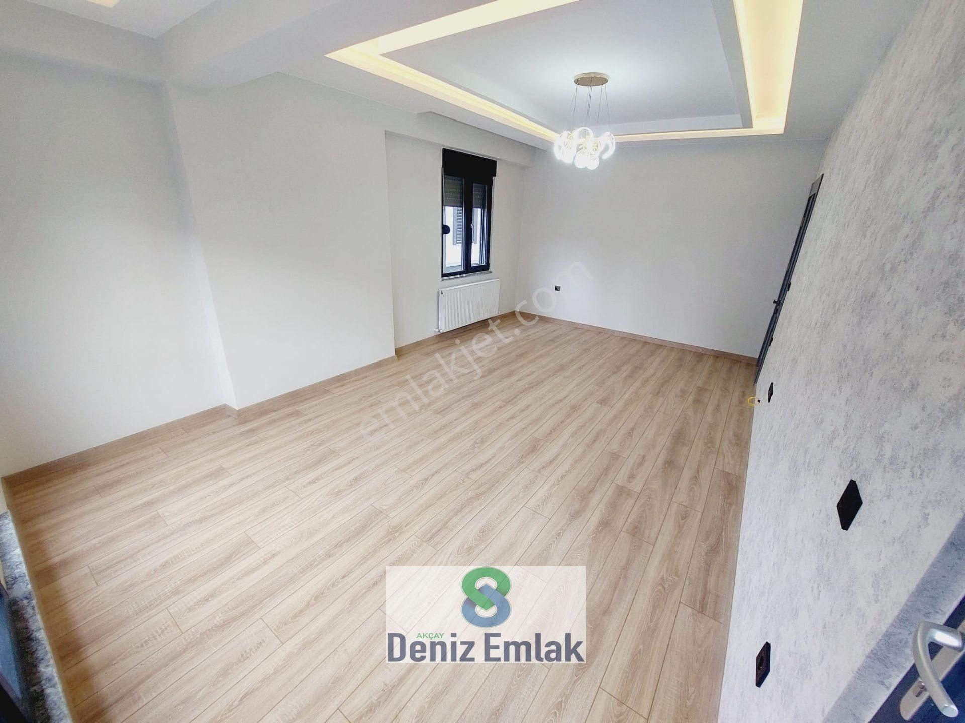 Denizden Akçayda Öncephe Ebeveynli Lüks Satılık 2+1 Daire. - Görsel 14