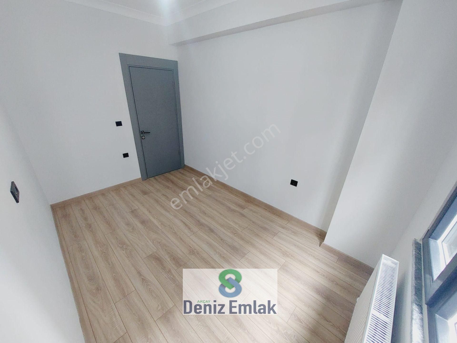 Denizden Akçayda Öncephe Ebeveynli Lüks Satılık 2+1 Daire. - Görsel 28