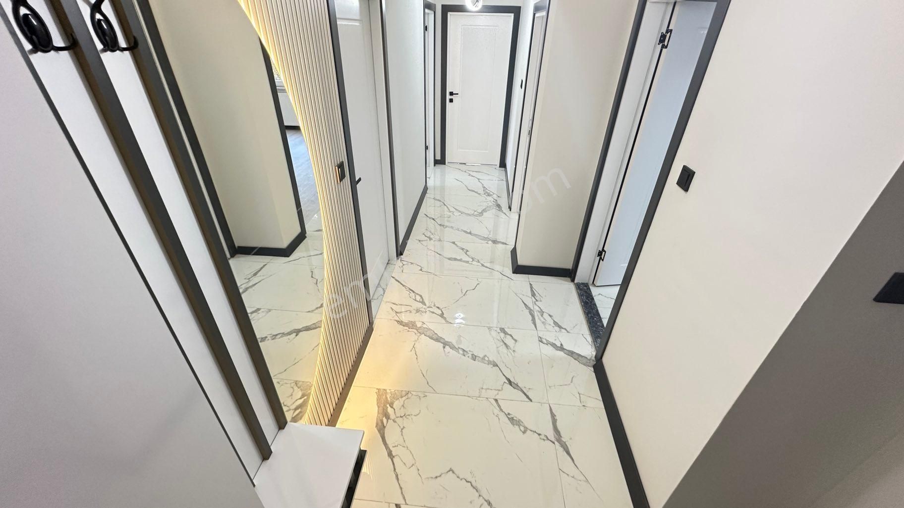 Cantan Emlak'tan Akçay Merkezde Kapalı Mutfaklı Şık Ve Yenilenmiş 2+1 Daire - Görsel 16