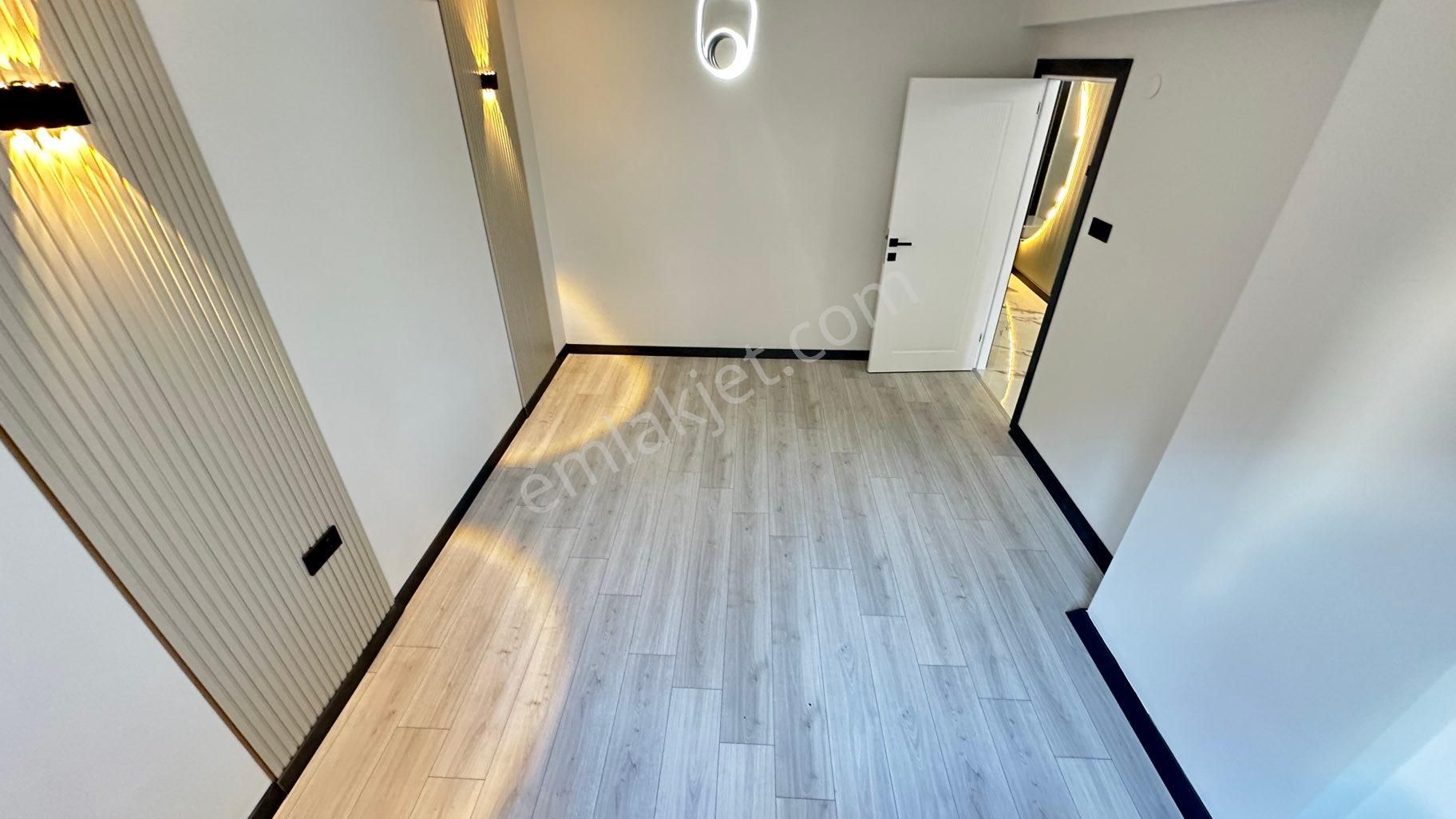 Cantan Emlak'tan Akçay Merkezde Kapalı Mutfaklı Şık Ve Yenilenmiş 2+1 Daire - Görsel 28