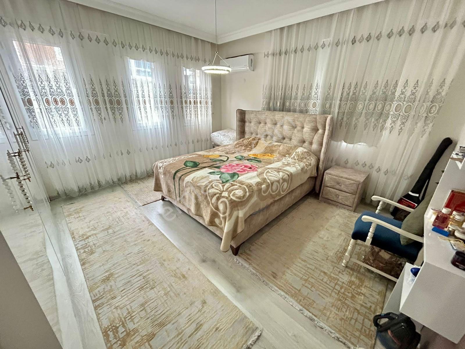 Goldhouse Dan Satılık Patlangıç Mahallesin De 4+1 Fırsat Daire - Görsel 12