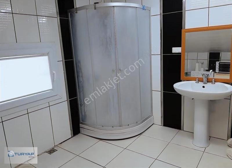 Sayfiye Mahallesinde Denize 100mt Mesafede Kiralık Eşyalı Daire - Görsel 15