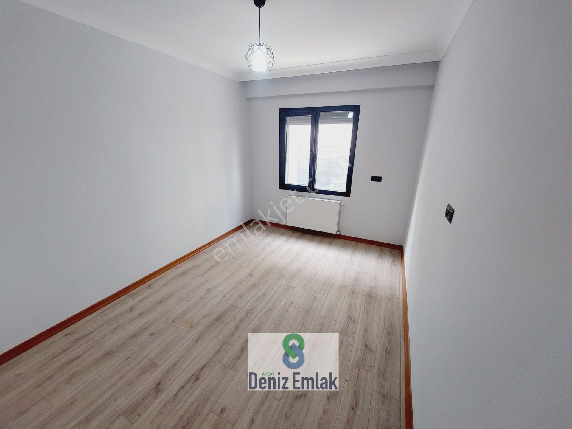 Denizden Akçayda Ebeveynli Asansörlü Lüks Satılık 2+1 Daire. - Görsel 21