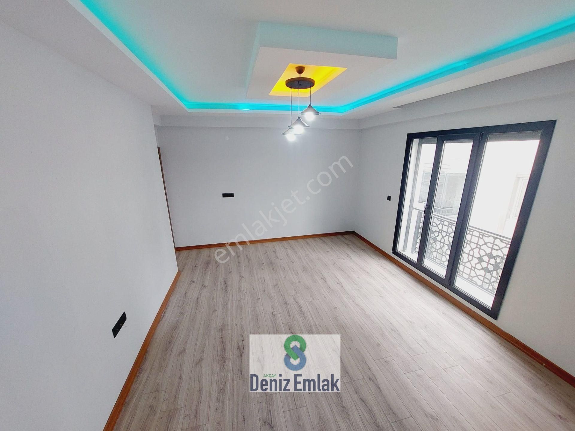 Denizden Akçayda Ebeveynli Asansörlü Lüks Satılık 2+1 Daire. - Görsel 20