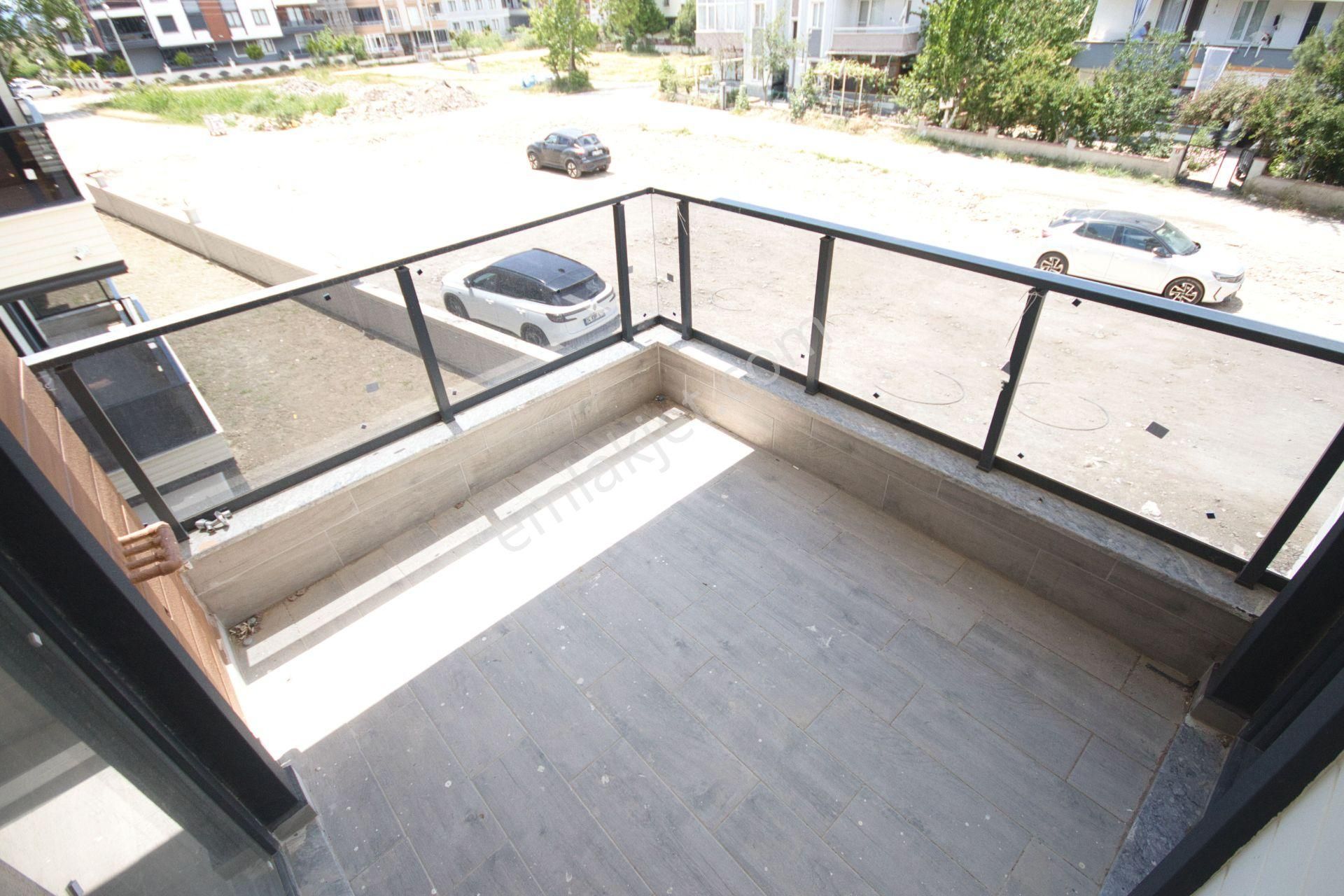 🛑🛑aktif'ten Akçay'da Satılık Eşi Benzeri Olmayan Sıfır Arakat Ebeveyn Banyolu 2+1 Daire - Görsel 6