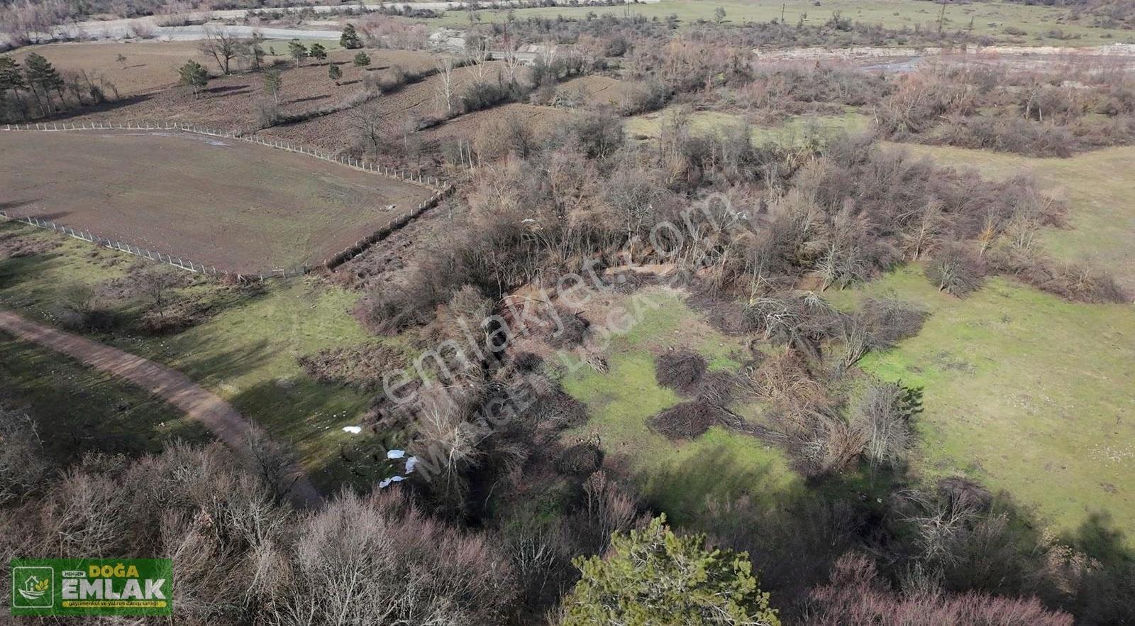 Mengen Babahızır Akbük'te Satılık 1.992 M² Yol Cepheli Tarla - Görsel 16