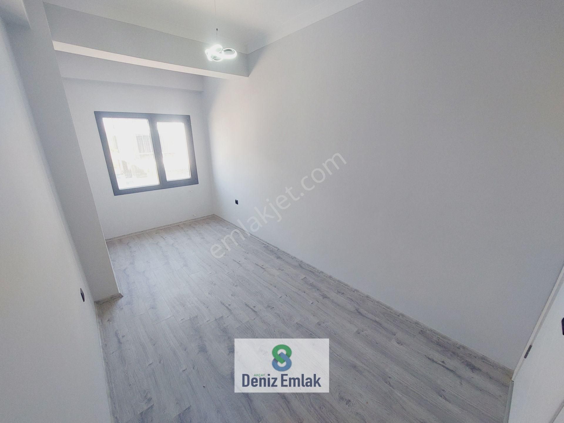 Denizden Akçayda Ön Cephe Ebeveynli Geniş Lüks Satılık 2+1 Daire. - Görsel 16