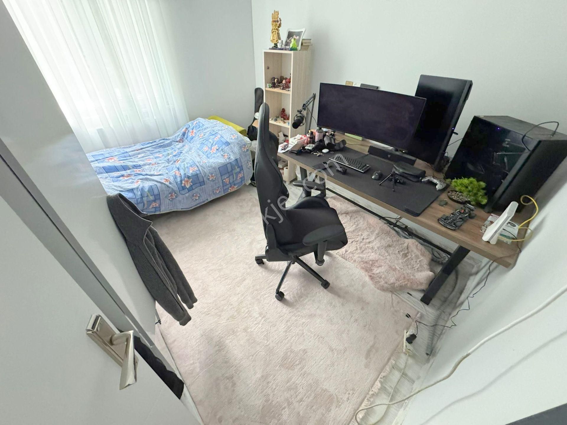 ▇tek Yetkili! Tuzcumuratta Ebeveyn Banyolu Ön Cephe 3+1 Daire - Görsel 7