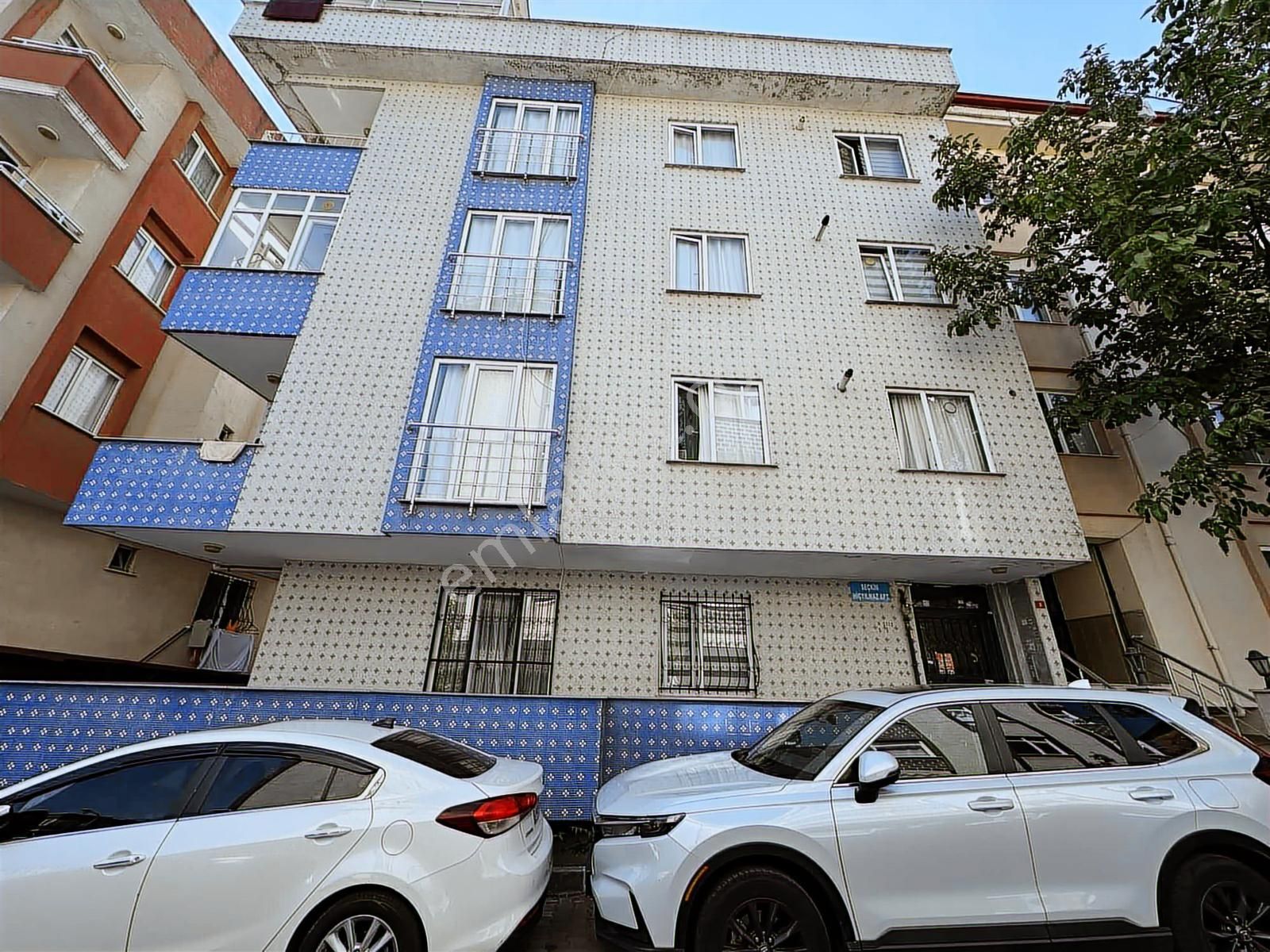 Cumhuriyet Mah.2+1 Satılık Bahçe Katı 2.900.000 Tl