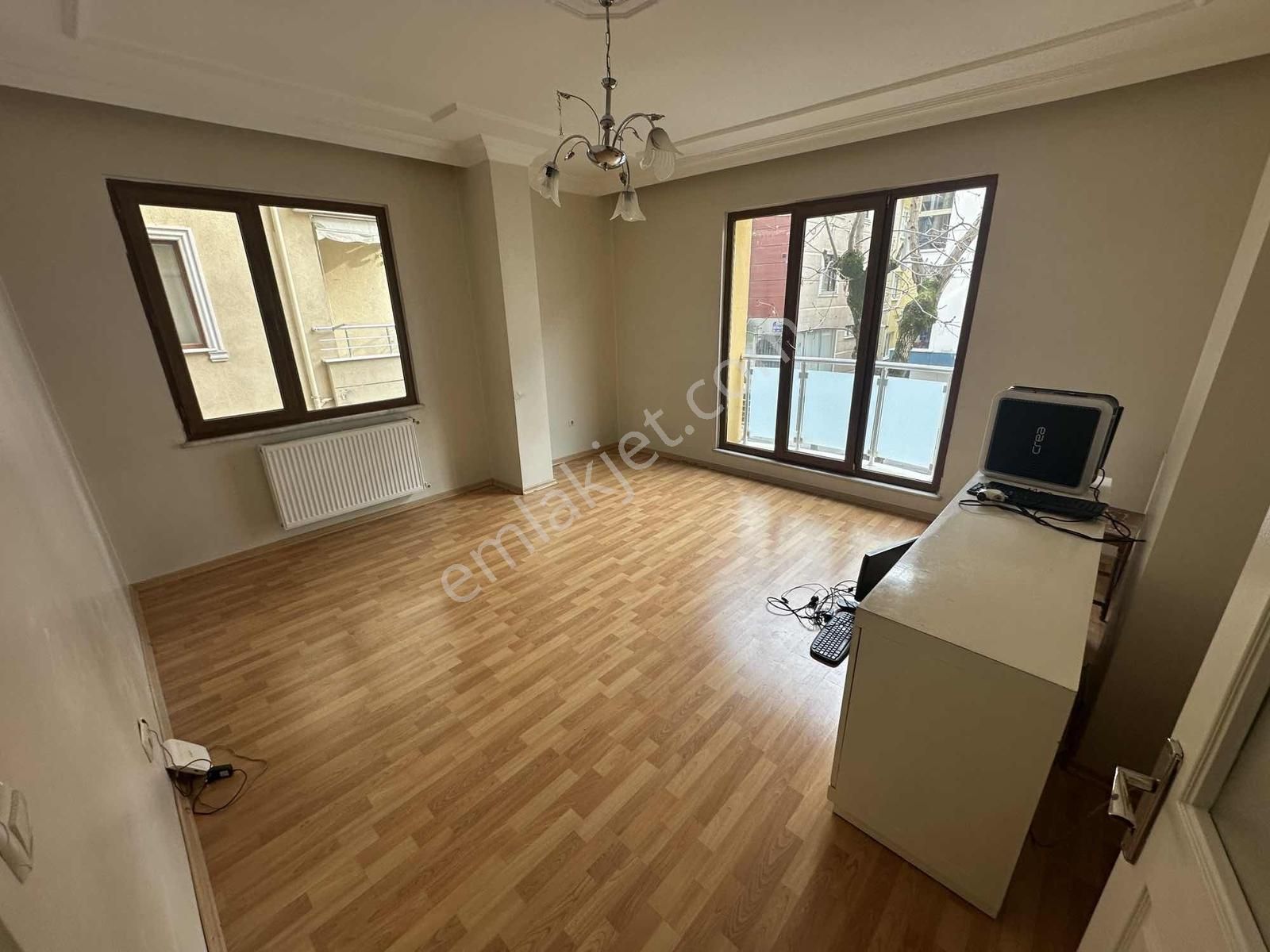 !!boş Daire!! Esenevler Mah.satılık 2+1 1.kat Daire 5.649.000 Tl