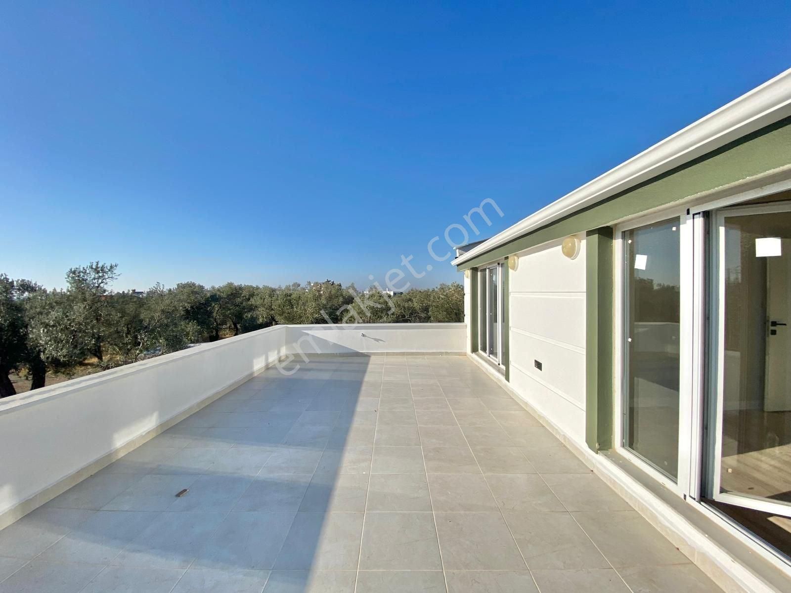 Yükselden Müstakil Deniz Manzaralı 420 M2 Arsa İçinde Villa - Görsel 14