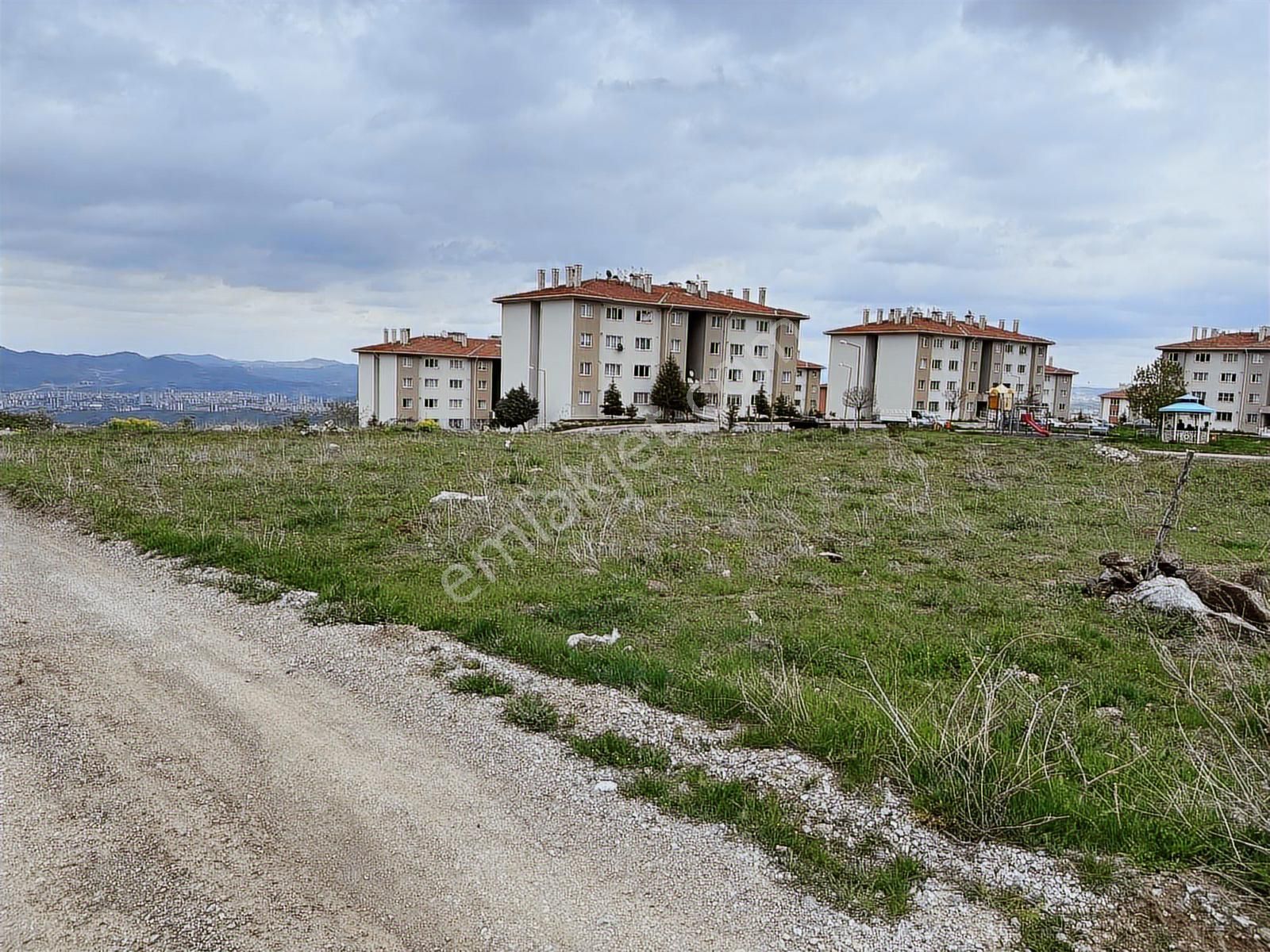 Zirvekent Toki İçinde Konut İmarlı 110 M2 Hisse 1.2 Emsal 16 Kat - Görsel 3