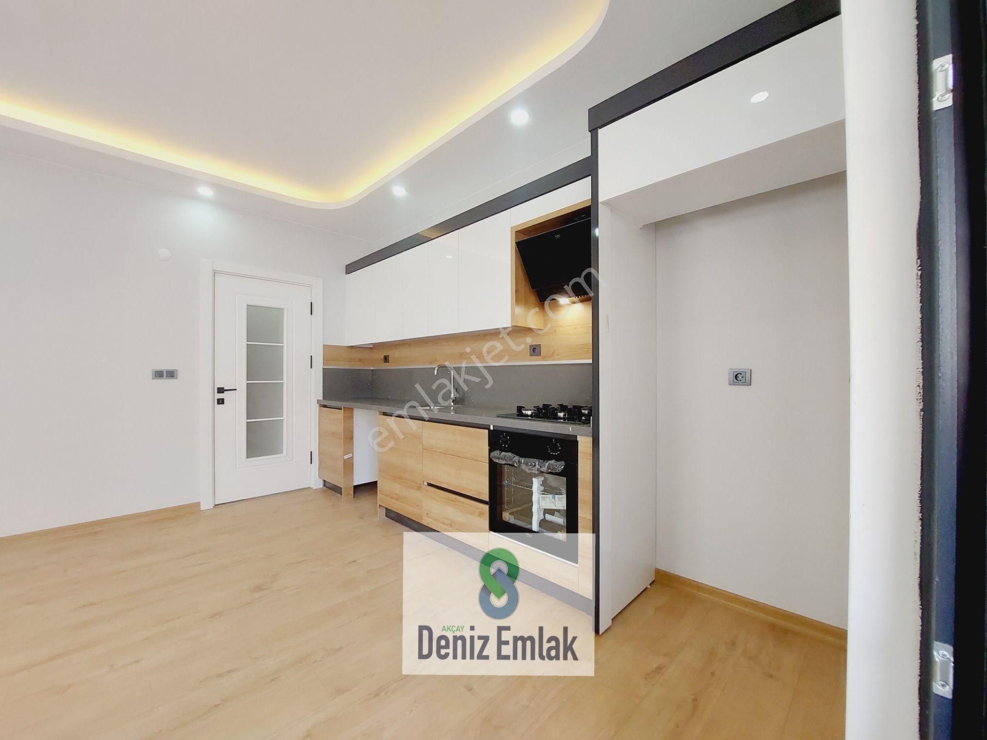 Denizden Akçayda Yeni Binada Geniş Lüks Satılık 1+1 Daire. - Görsel 13