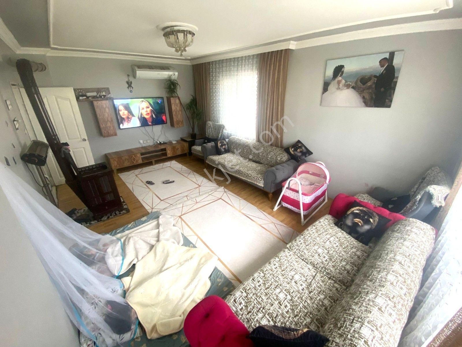 Yükselden Altınkumda Ön Cephe Ayrı Mutfak 3+1 Satılık Daire - Görsel 3