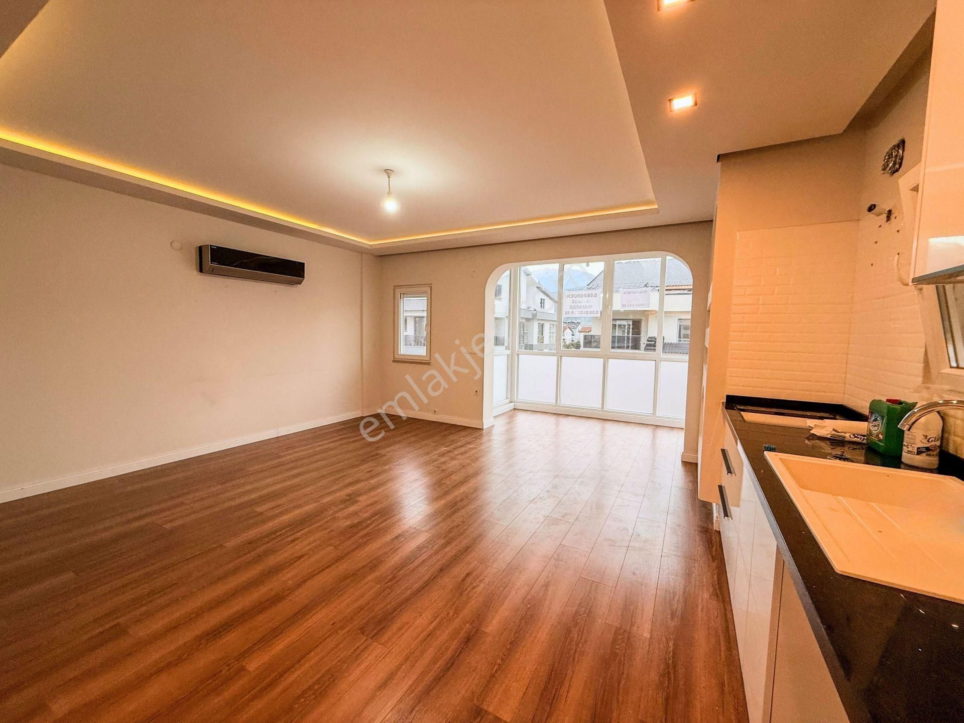 Goldhouse Dan Kiralık Tuzla Da Ferah Ve Geniş 3+1 Çatı Dubleksi - Görsel 2