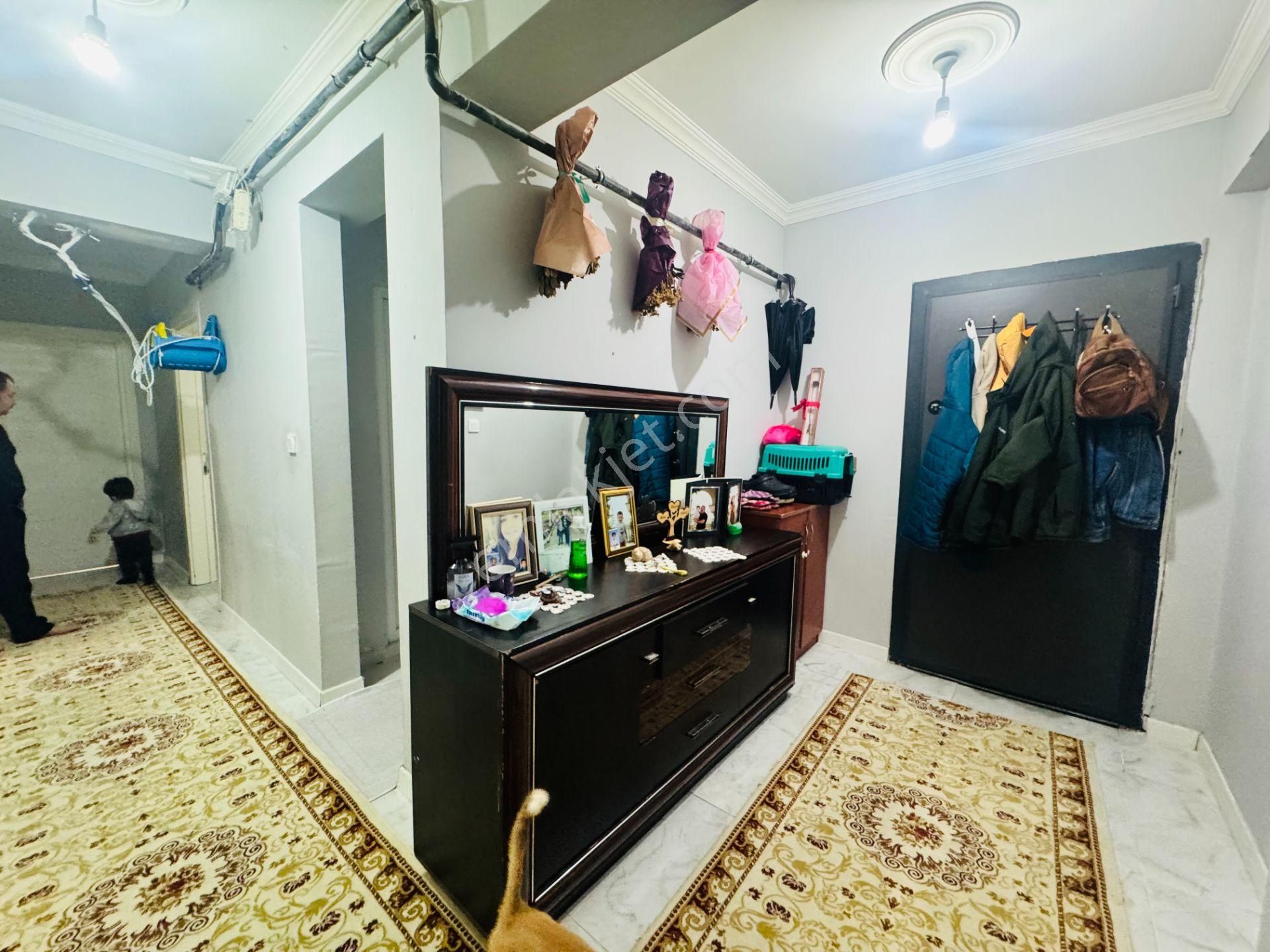 Güven'den Kapalı'da İskanlı Kombili K.otoparklı Geniş 3+1 Daire - Görsel 30