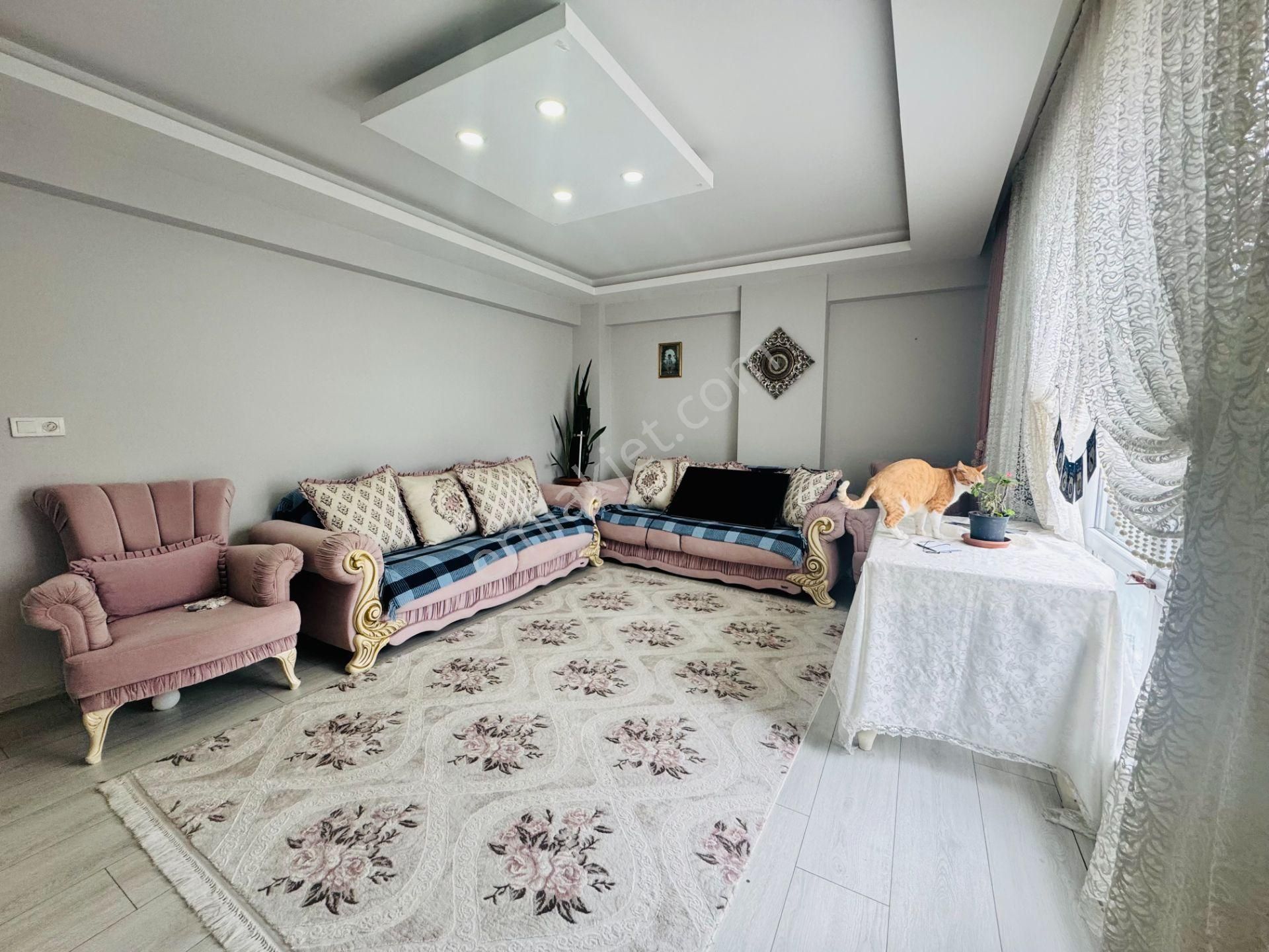 Güven'den Kapalı'da İskanlı Kombili K.otoparklı Geniş 3+1 Daire - Görsel 6