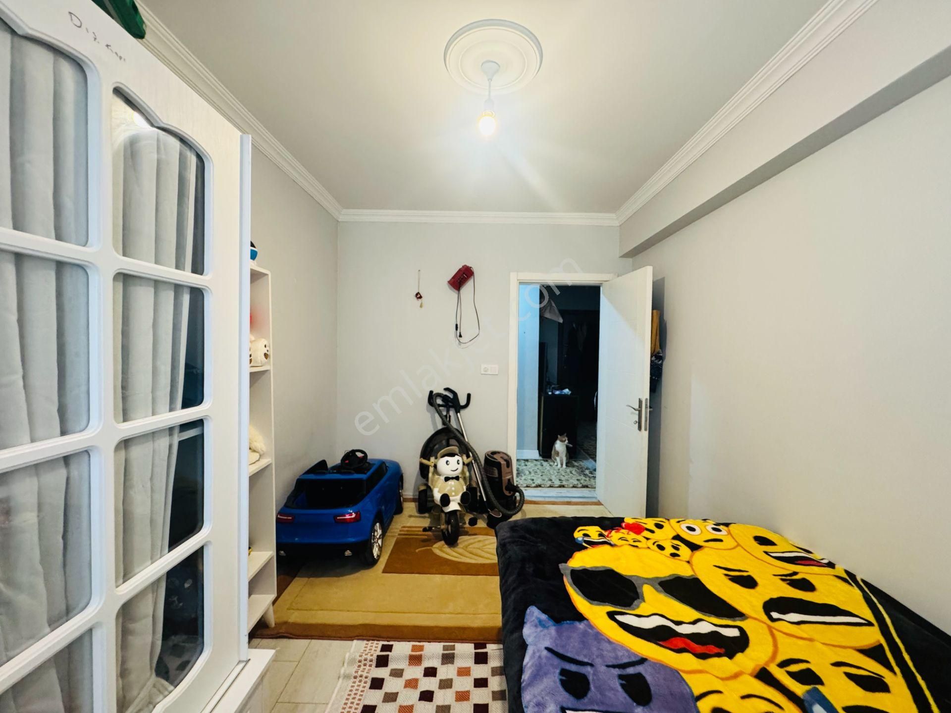 Güven'den Kapalı'da İskanlı Kombili K.otoparklı Geniş 3+1 Daire - Görsel 18