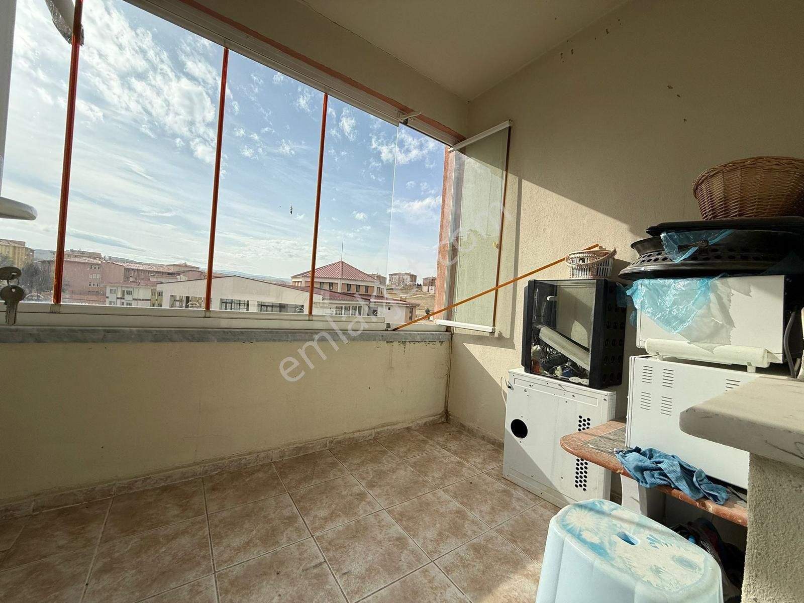 Satılık 3+1 Eşyalı Asansörlü Daire - Görsel 5