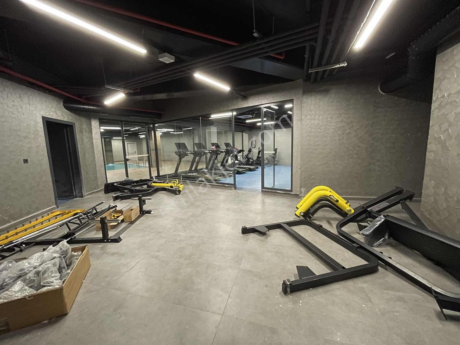 Kartal Bumerang Towers'da Kiralık Ofis Katı A Plas Fırsatt - Görsel 23