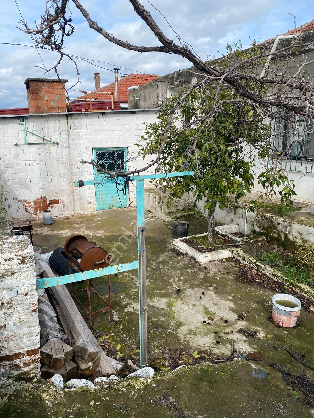 Tetik Emlaktan - Karacasu Yenice Merkez'de Bahçeli 2+1 Satılık Müstakil Ev - Görsel 6