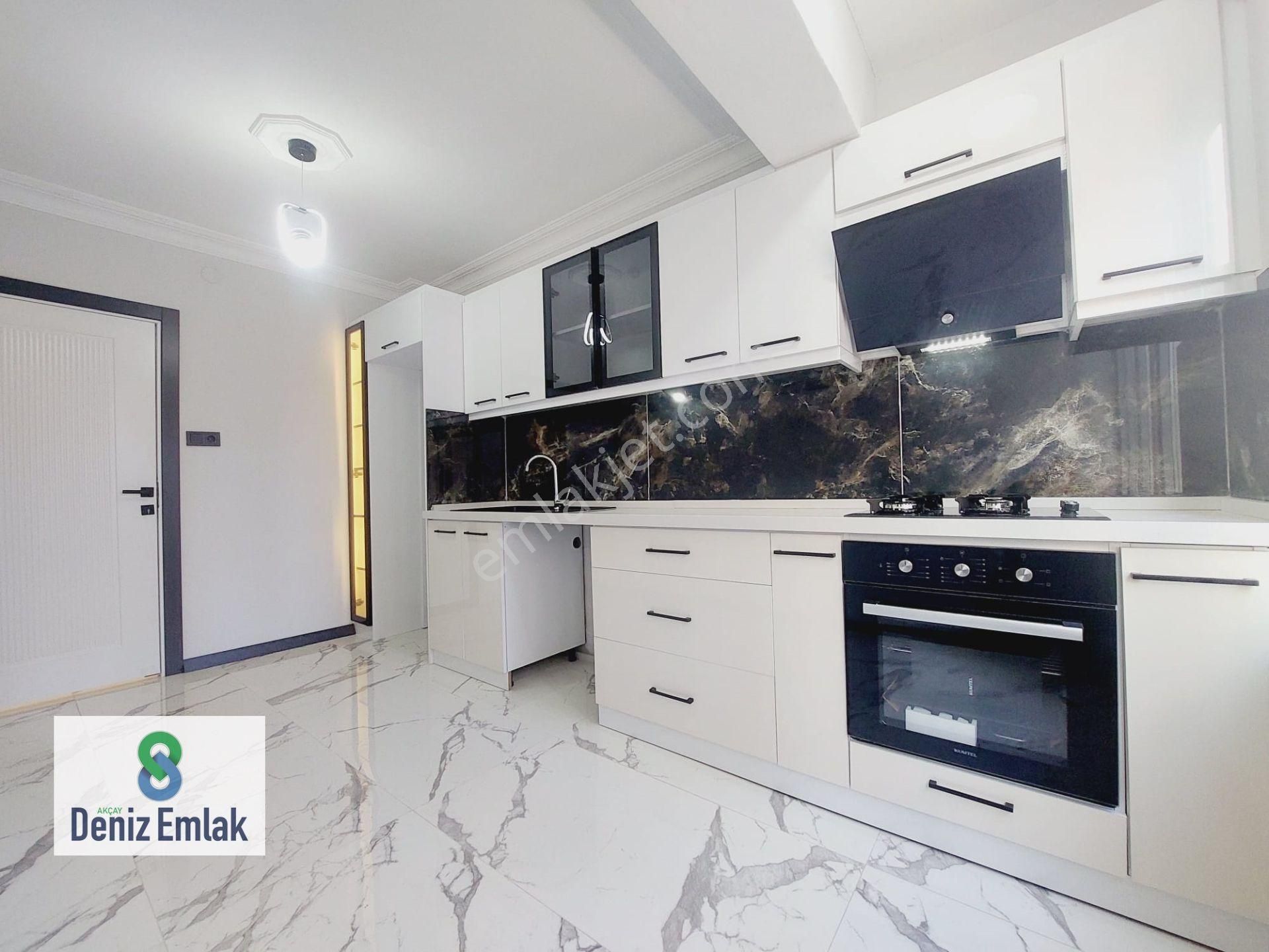 Denizden Akçay Sarıkızda Arakat Masrafsız Satılık 2+1 Daire. - Görsel 14