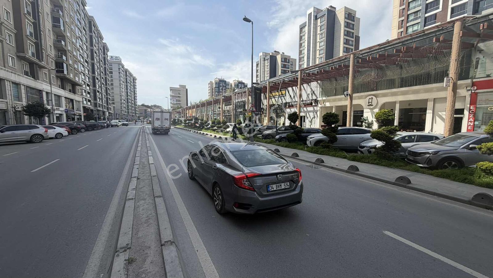 Çiğdem Emlak'tan Cadde Üzeri Kiralık Mağaza&dükkan 2 Katlı 280m2 - Görsel 4