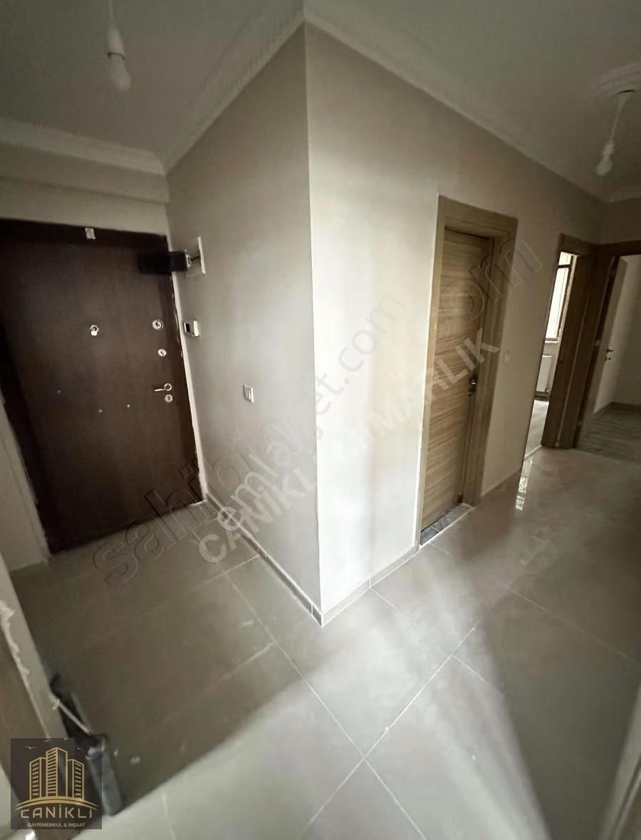 Eyüp Rami Cuma Mah Ayten Sok. 2+1 Bahçe Katı Satılık Daire - Görsel 2