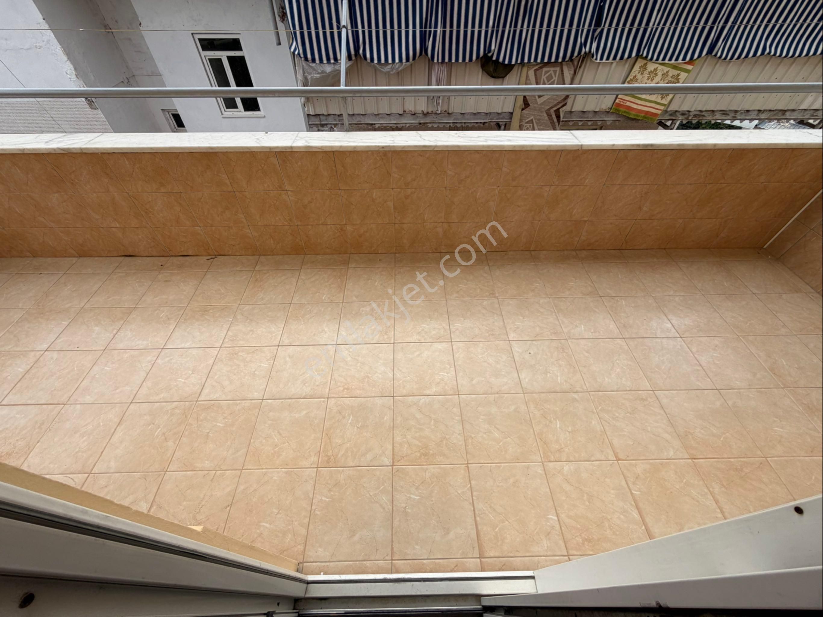 Alanya Konaklıda Kiralık 2+1 Ayrı Mutfak Daire - Görsel 14